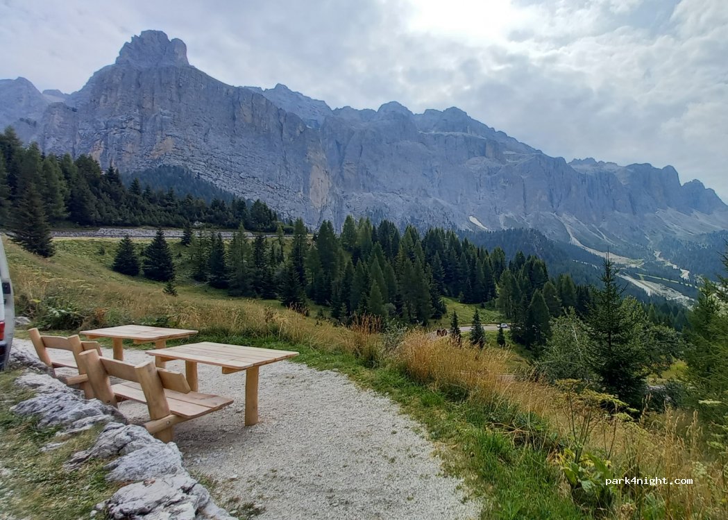 (39048) Selva di Val Gardena - Passo Gardena — foto 2