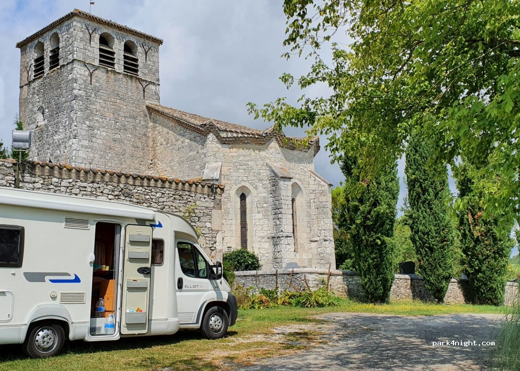 (82150) Montaigu-de-Quercy - D2 — foto