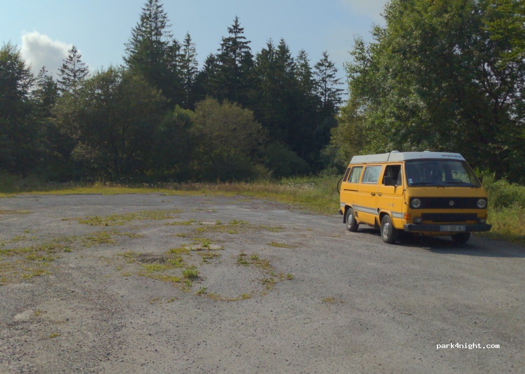 (81260) Angles - Unnamed Road — foto