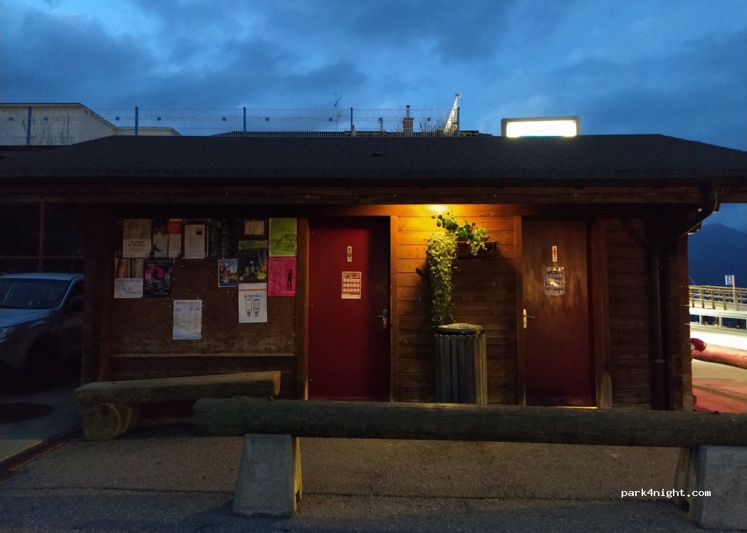 (1854) Leysin - 1 Rue du Commerce — foto