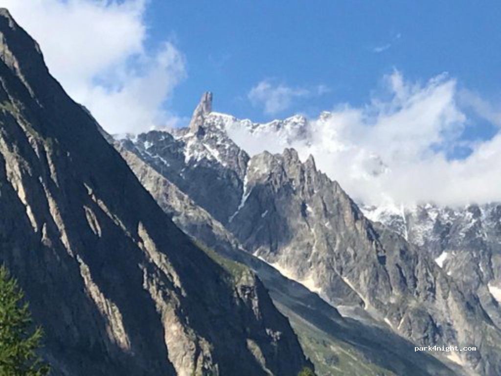 (33010) Resiutta - 5 Strada Provinciale 42 — foto