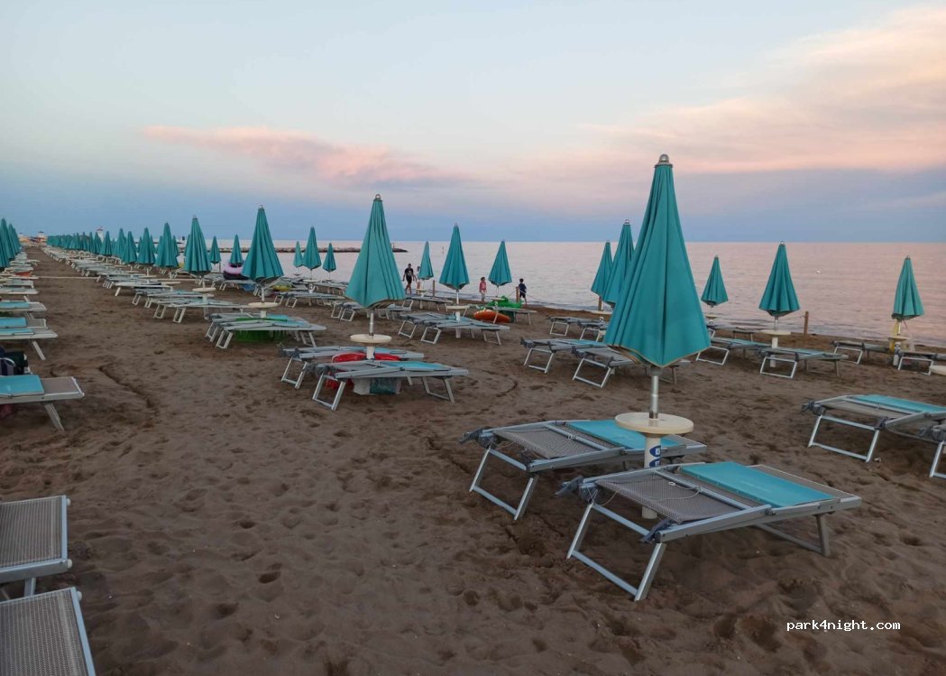 Malibu Beach Camping — foto 2