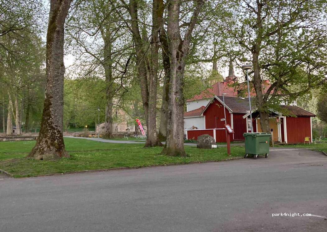(532 73) Varnhem - Axevallavagen — foto 2