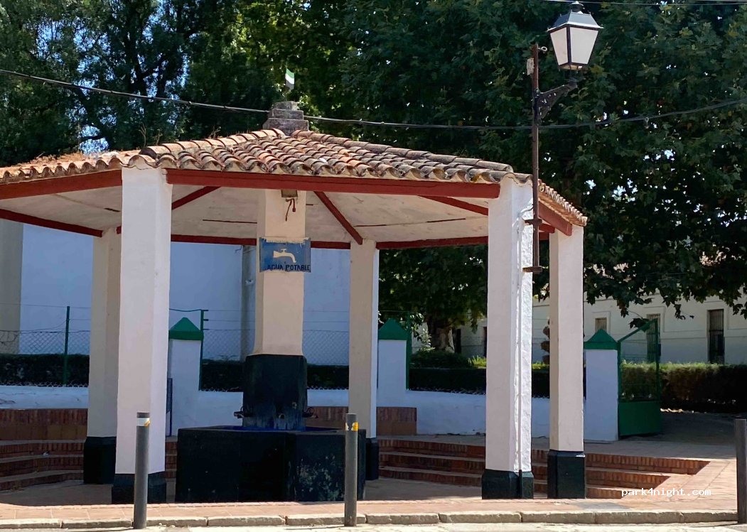 (06110) Villanueva del Fresno - 9 Avenida Portugal — foto