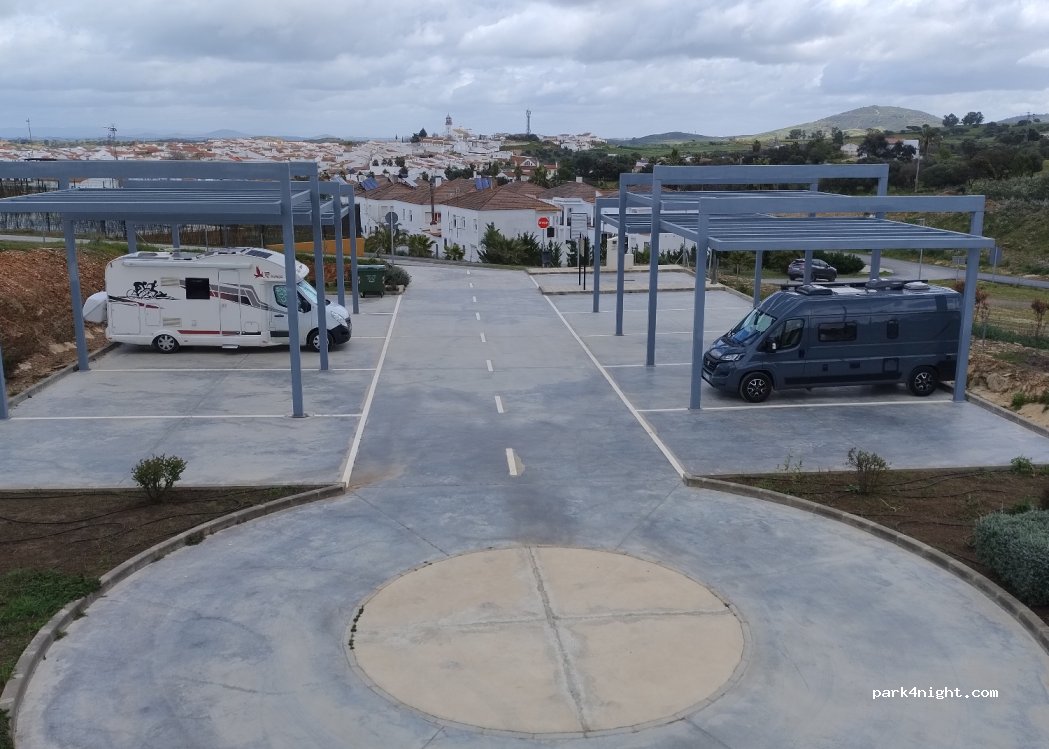 (21550) Puebla de Guzmán - 15 Calle Chorrito — foto 4