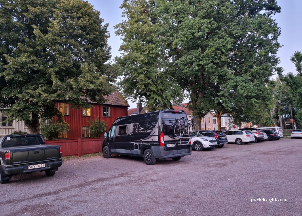 (592 30) Vadstena - 31 Storgatan — foto 3