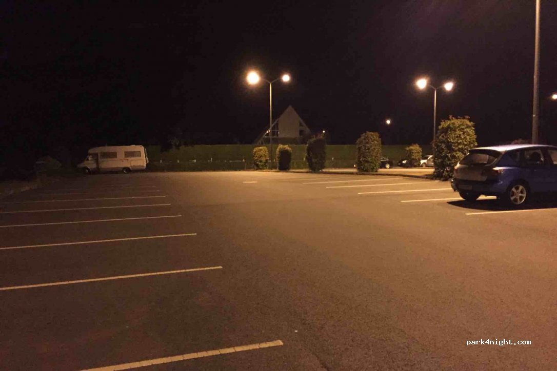(61140) La Chapelle-d'Andaine - 240 Le Bourg — foto 3