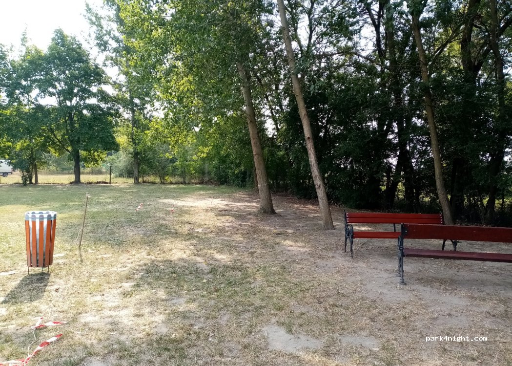 SzePi üdülő és kemping — foto