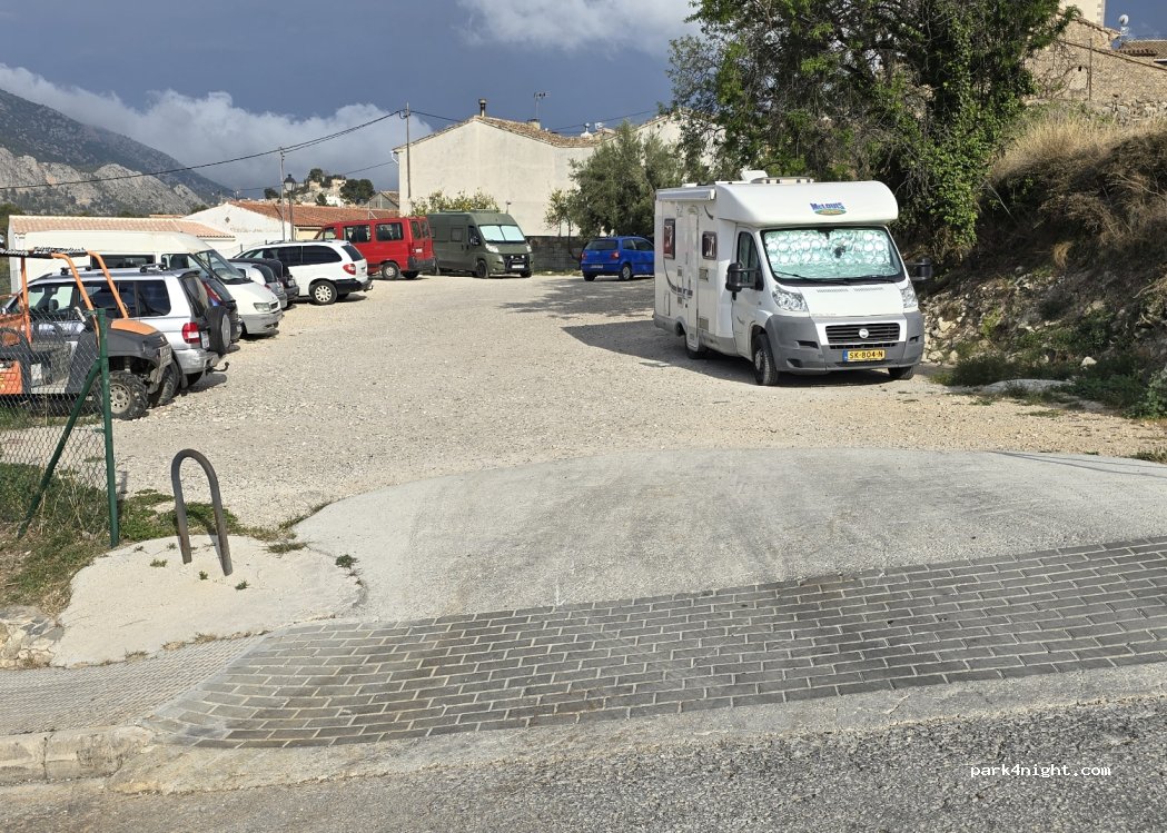 (03516) Benimantell - 25 Calle Crehueta — foto 4