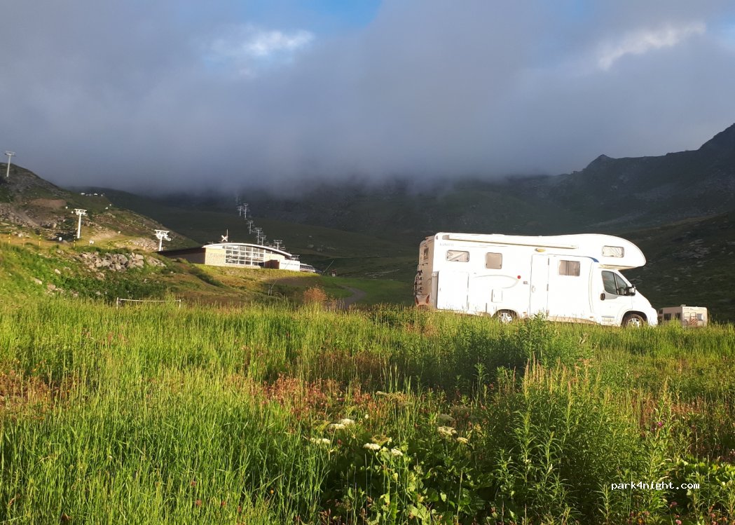 (73440) Les Belleville - Unnamed Road — foto 2