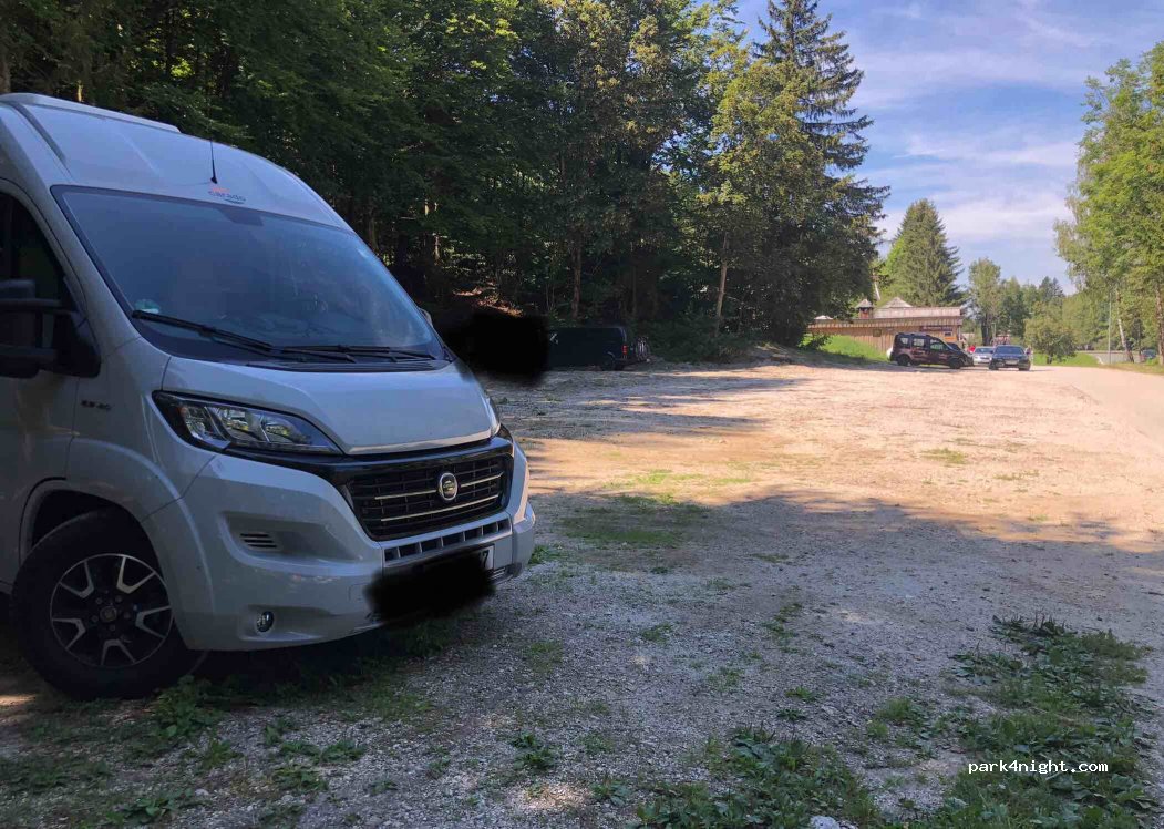 (4280) Kranjska Gora - 110 Borovška cesta — foto 2