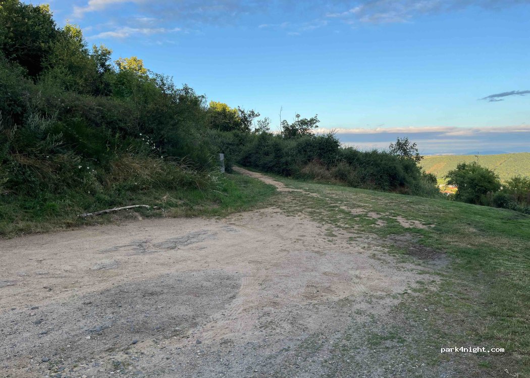 (63530) Volvic - 14 Rue du Calvaire — foto