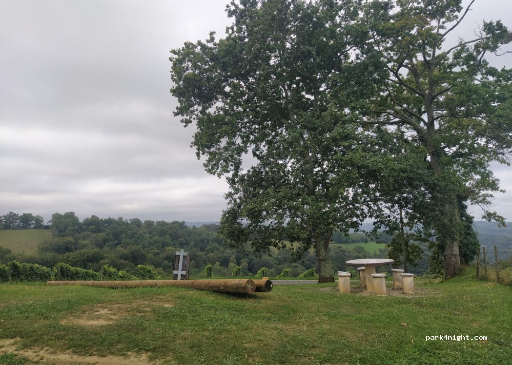 (64110) Saint-Faust - 52 Chemin de la Helere — foto