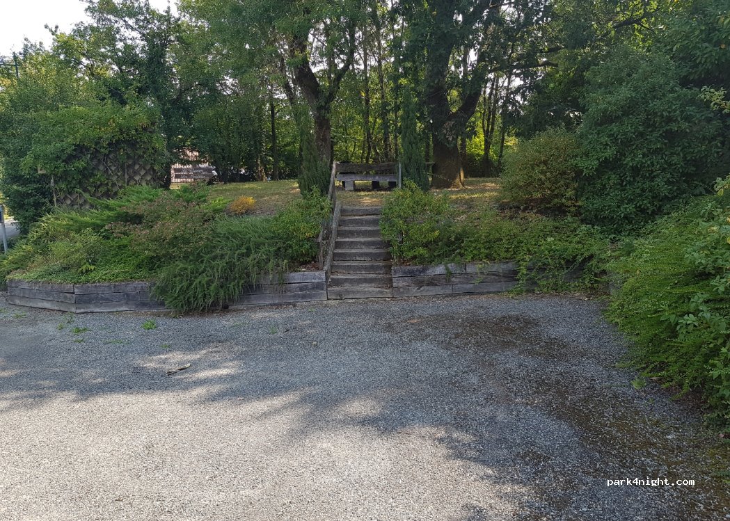 (32450) Saint-Élix-d'Astarac - Unnamed Road — foto 2