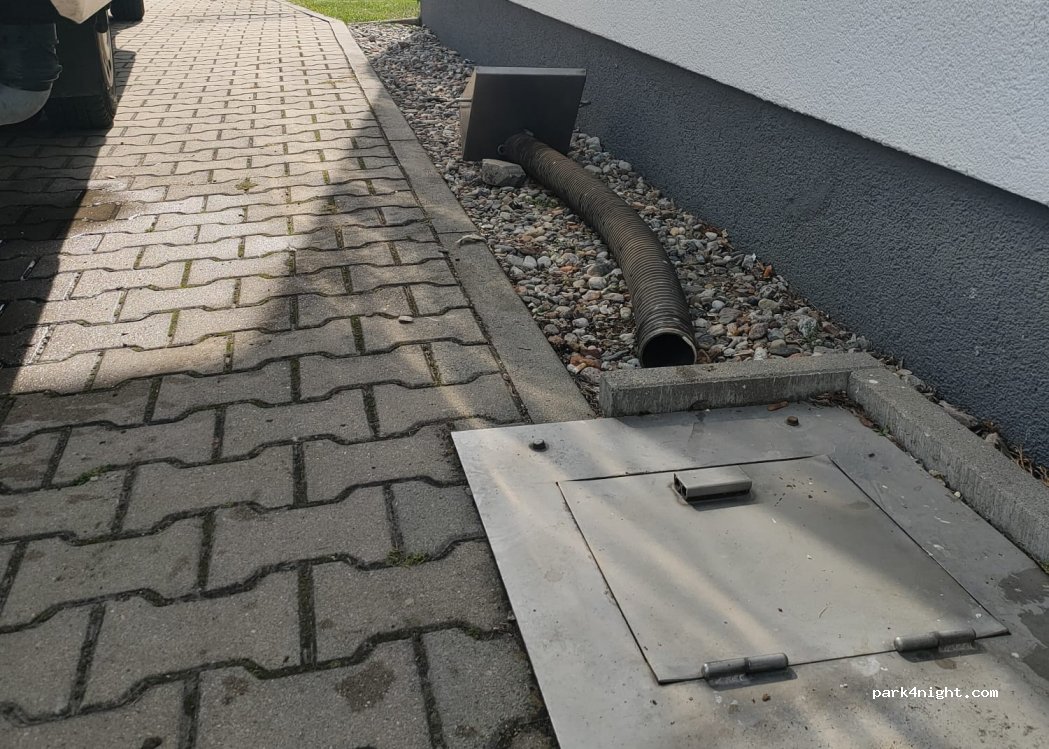 (15366) Hoppegarten - 111 Alte Berliner Straße — foto