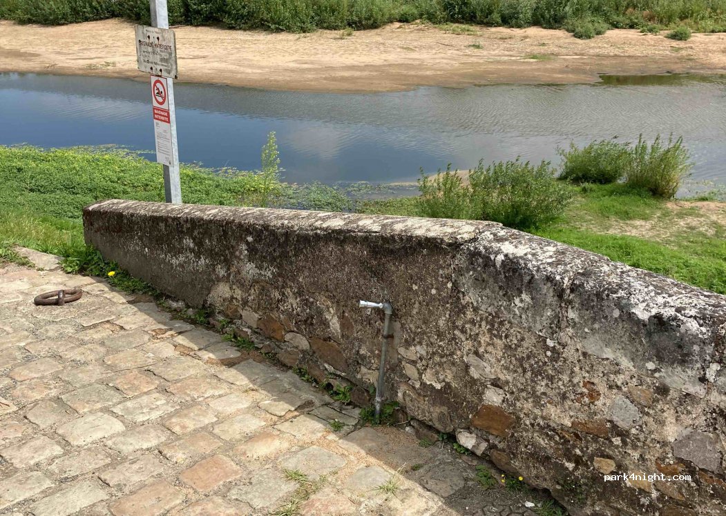 (49350) Gennes-Val-de-Loire - 7 Quai des Mariniers — foto