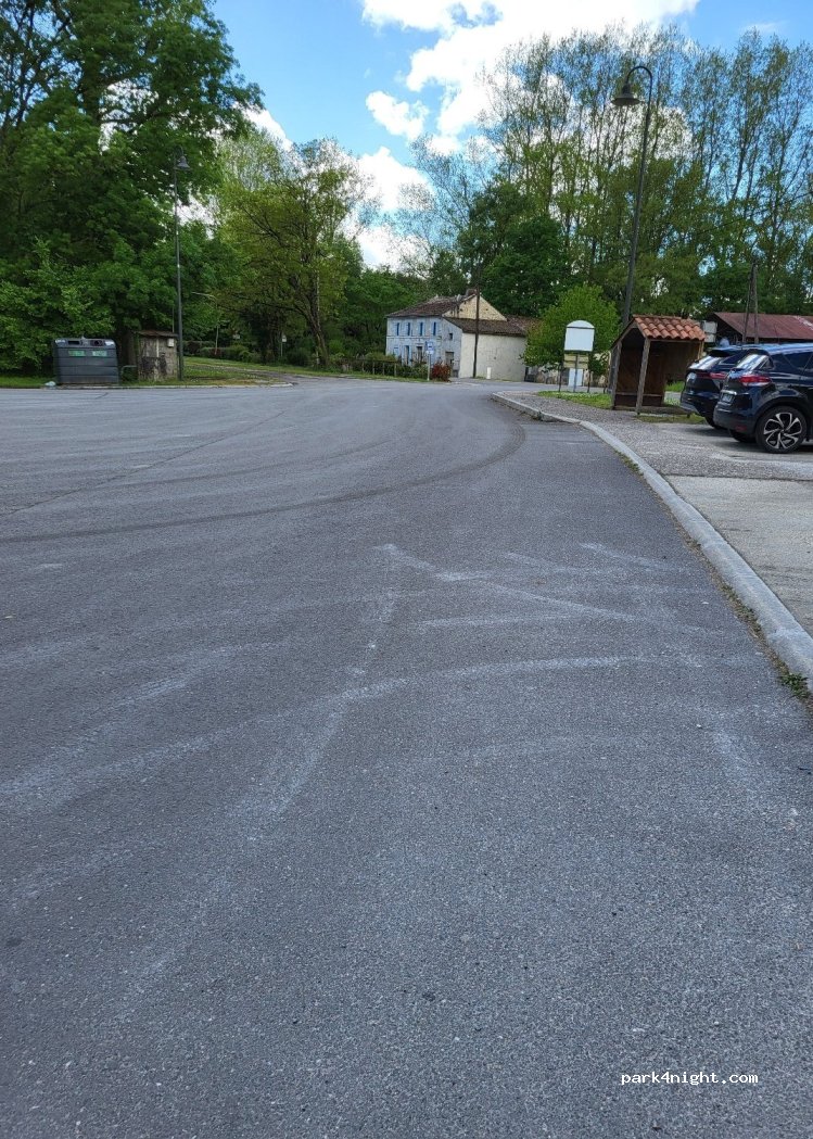 (16130) Saint-Fort-sur-le-Né - 3 Levades du Pas — foto 2