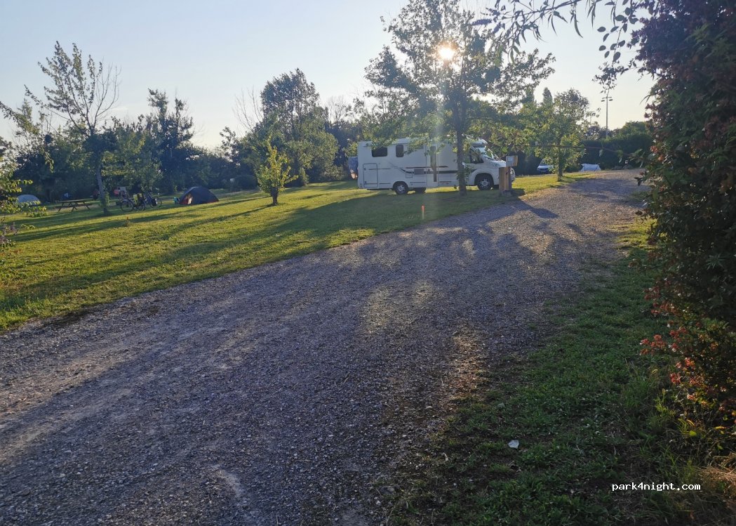 Camping le val d'amby — foto 2