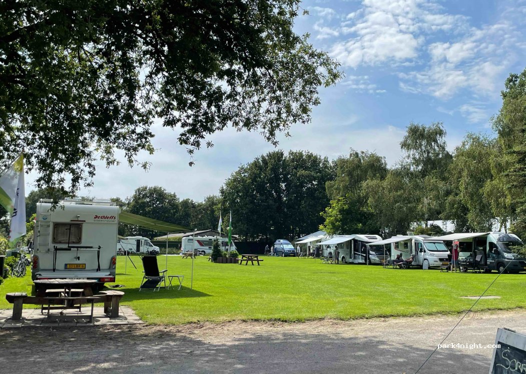 Camperplaats 'T Rooth — foto