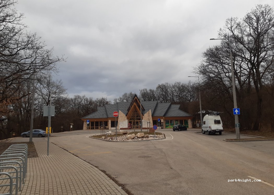 (2800) Tatabánya - Panoráma u. — foto 2