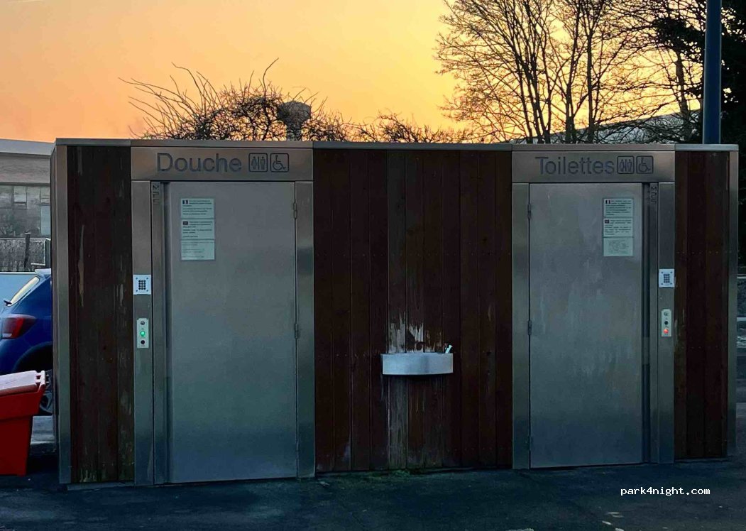Aire camping-car Arras Vallée de la Scarpe — foto 5
