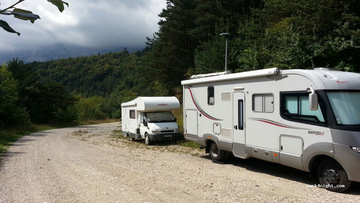 (38650) Château-Bernard - Champ Pialat — foto