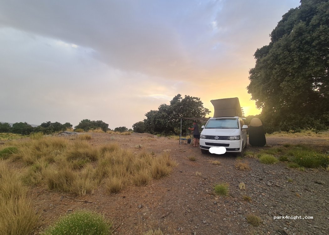 (18414) Pitres - Unnamed Road — foto