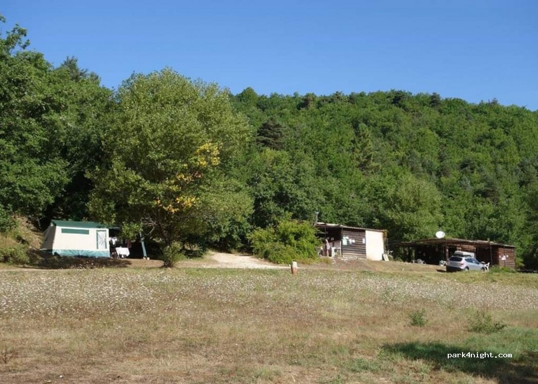 camping de Valsaintes — foto