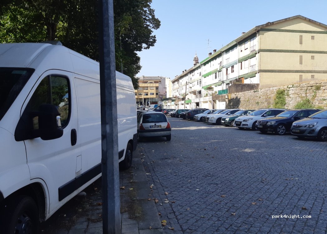 (4300-241) Porto - 54 Rua Conselheiro Correia de Barros — foto 2