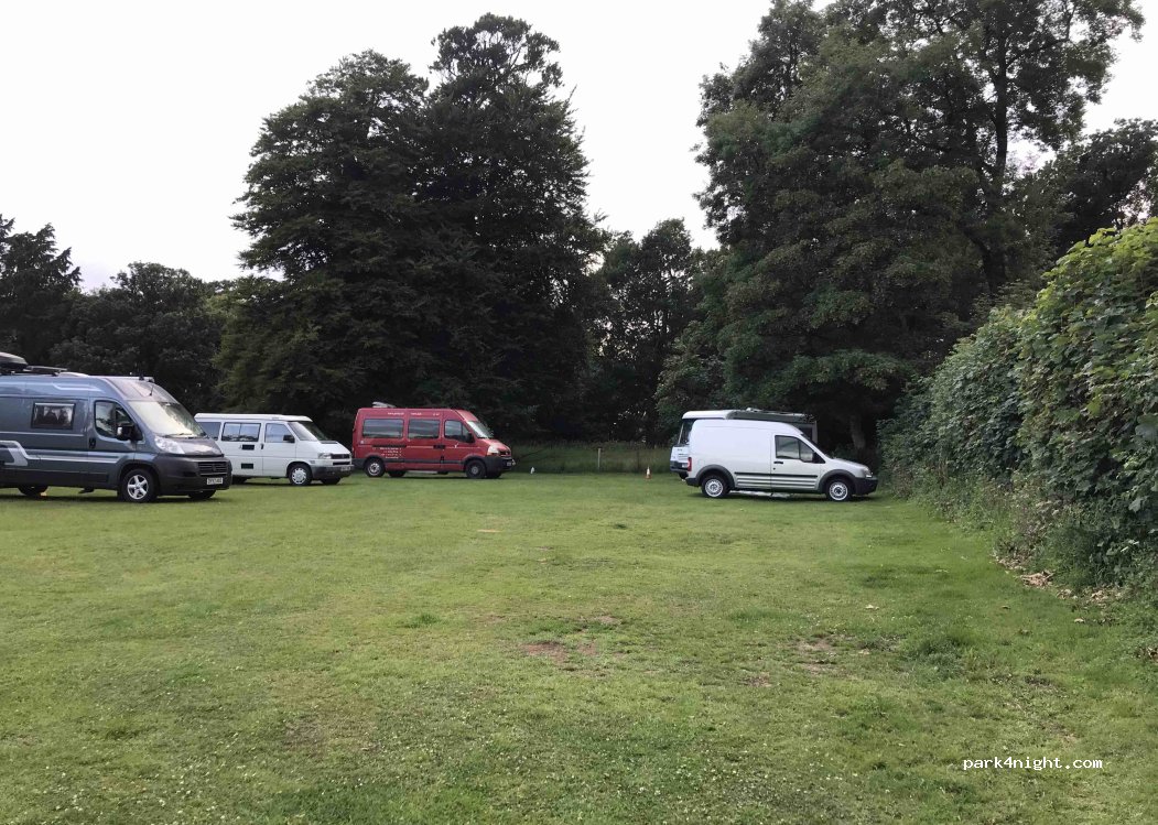 Brixton Caravan & Camping Park — foto 5