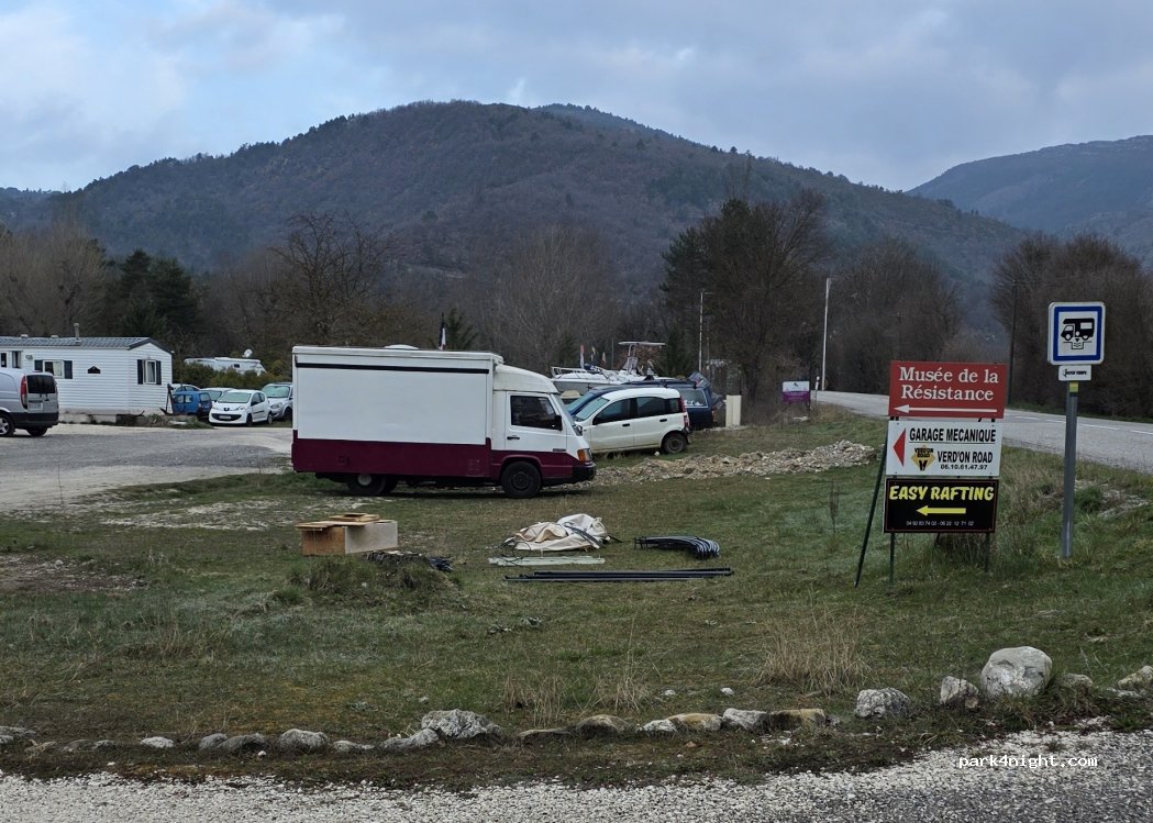 (04120) Castellane - Plan de la Palud route de Dignes — foto 5