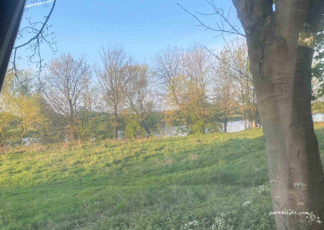 (NG2 4RF) Colwick - 100 Racecourse Road — foto 3