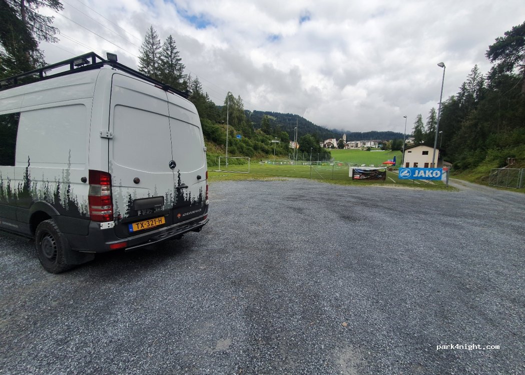 (7031) Laax - 2 Stradun — foto