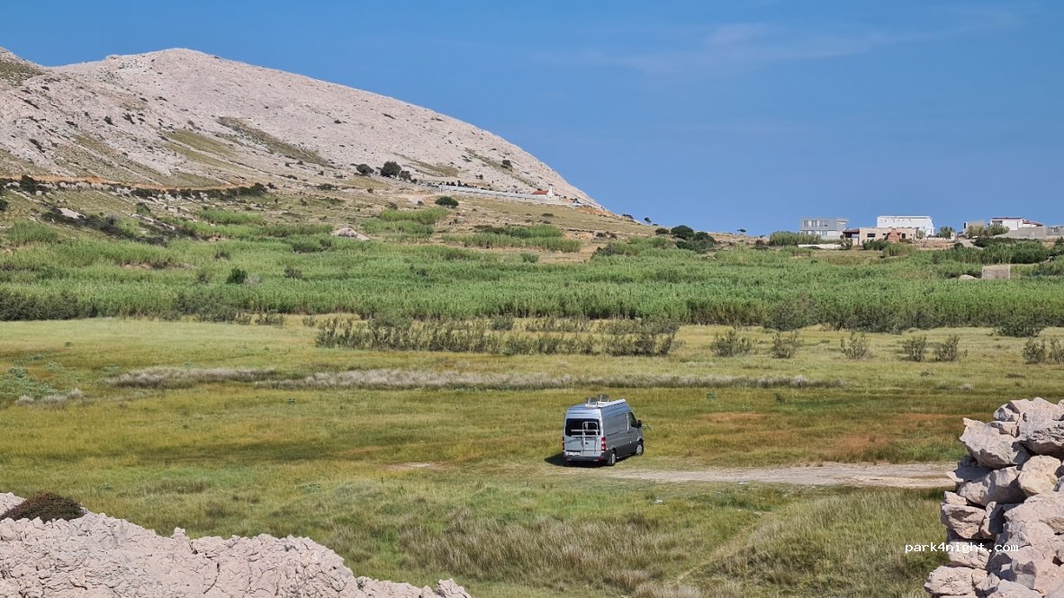 (53296) Metajna - Unnamed Road — foto