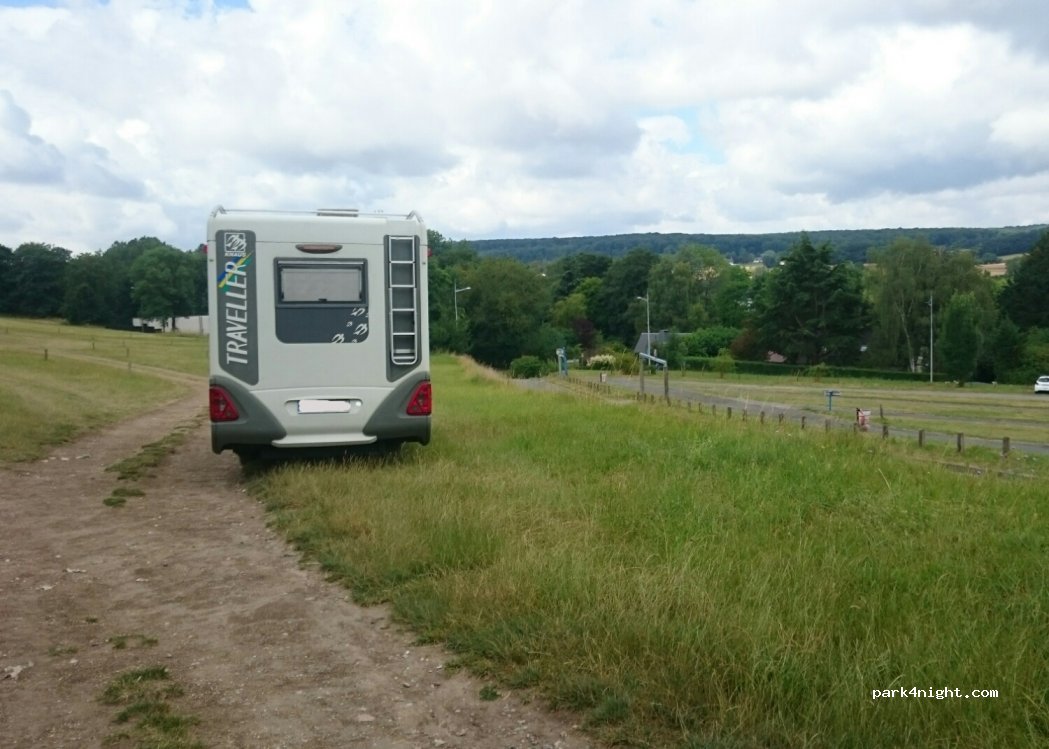 (60000) Beauvais - 136 Rue de la Mie au Roy — foto