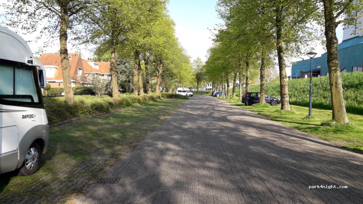 (1622 AA) Hoorn - 2 Lambert Meliszweg — foto