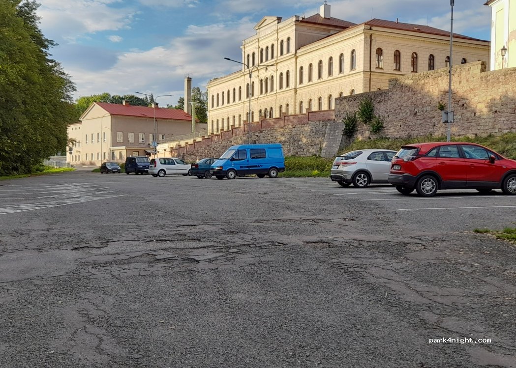 (550 01) Broumov - Kostelní náměstí — foto