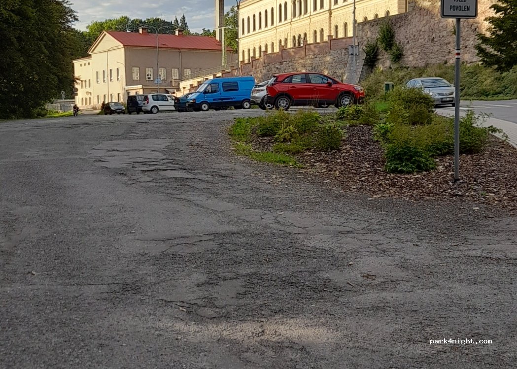 (550 01) Broumov - Kostelní náměstí — foto 2