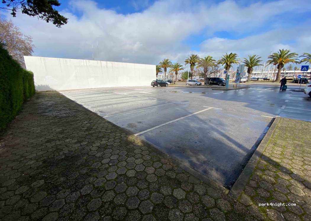 (8600-722) Lagos - 80 Largo do Rossio de São João Batista — foto 2