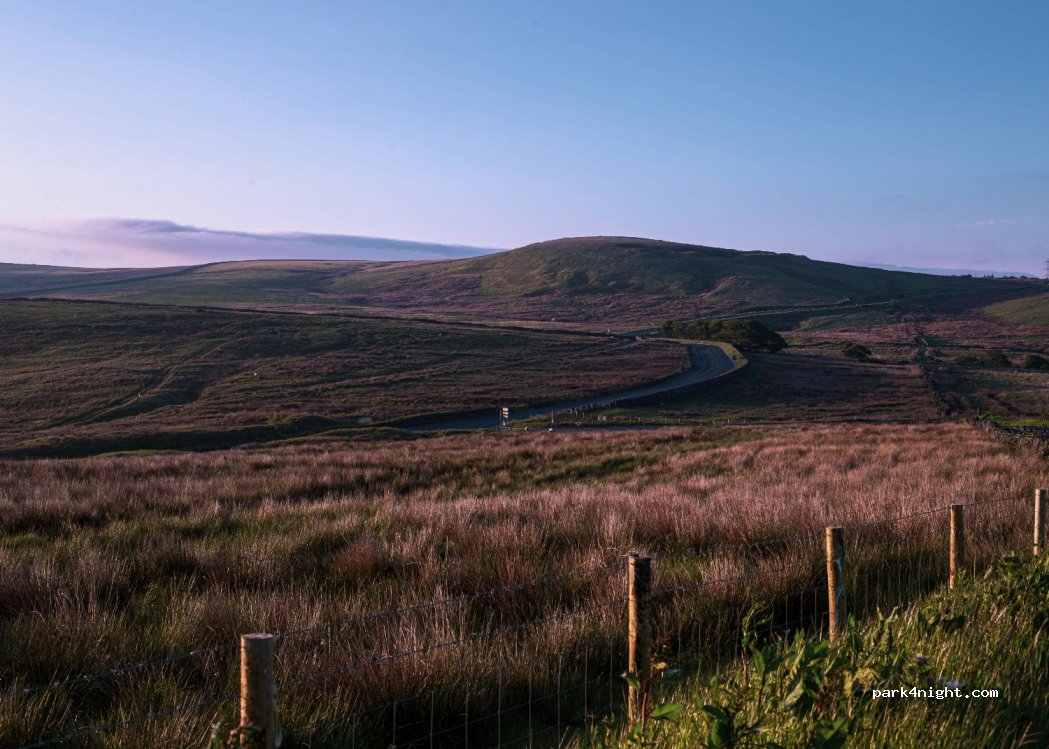 (BB11 3RL) Burnley - Crown Point Road — foto
