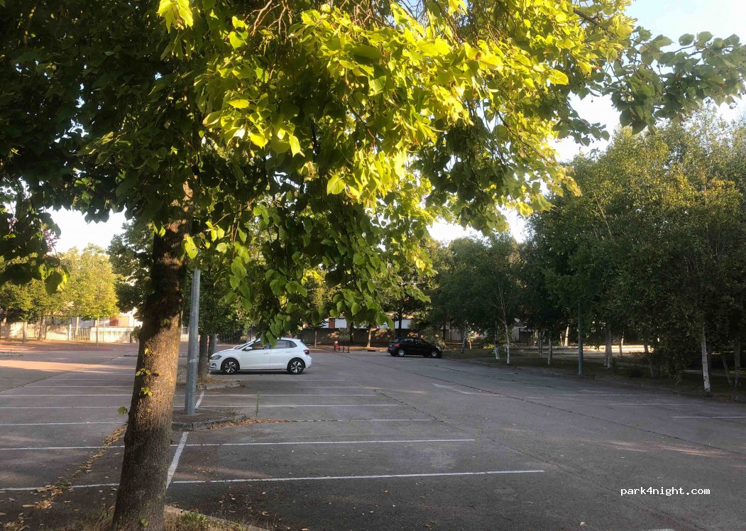 (10000) Troyes - 8 Rue Bernard de Clairvaux — foto
