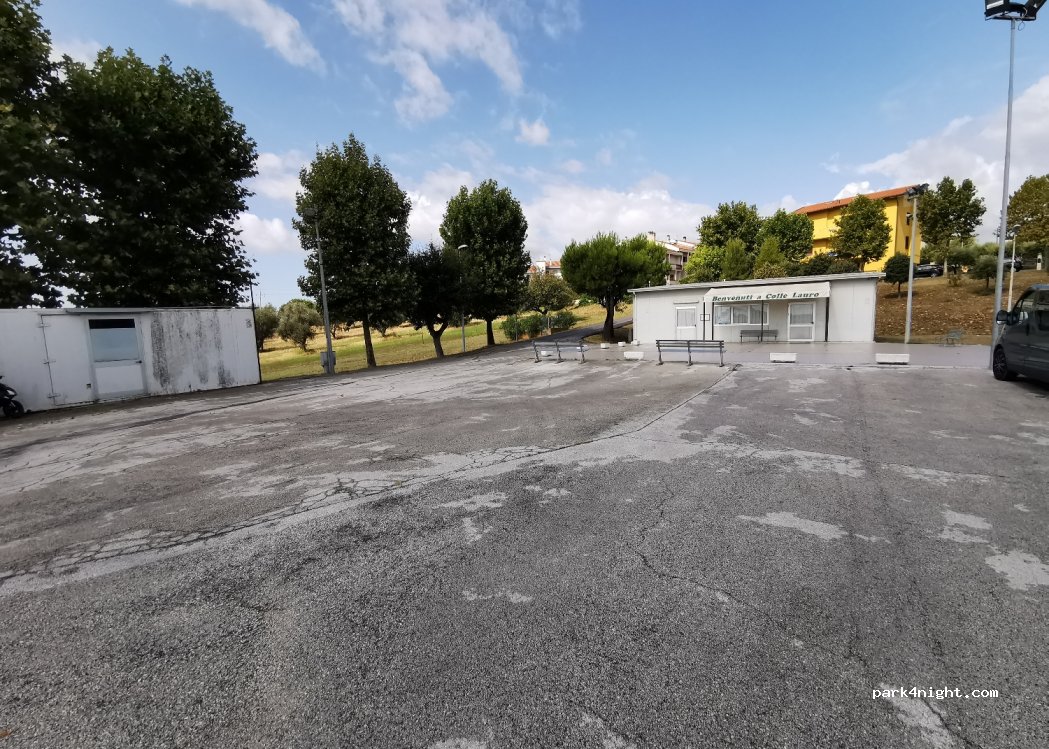 (60021) Burattini - 4 Via Paolo VI — foto