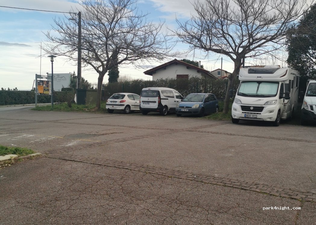 (64500) Saint-Jean-de-Luz - 40 Chemin de Duhartia — foto 3