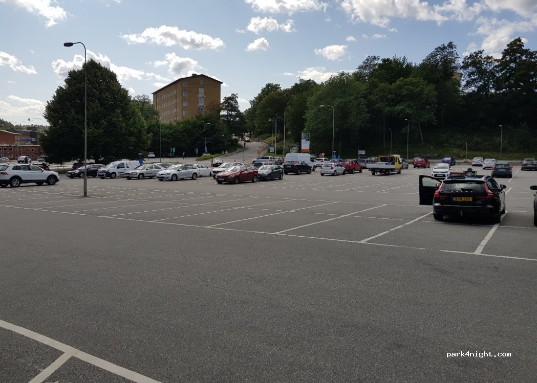 (413 90) Goteborg - 40 Medicinaregatan — foto 3