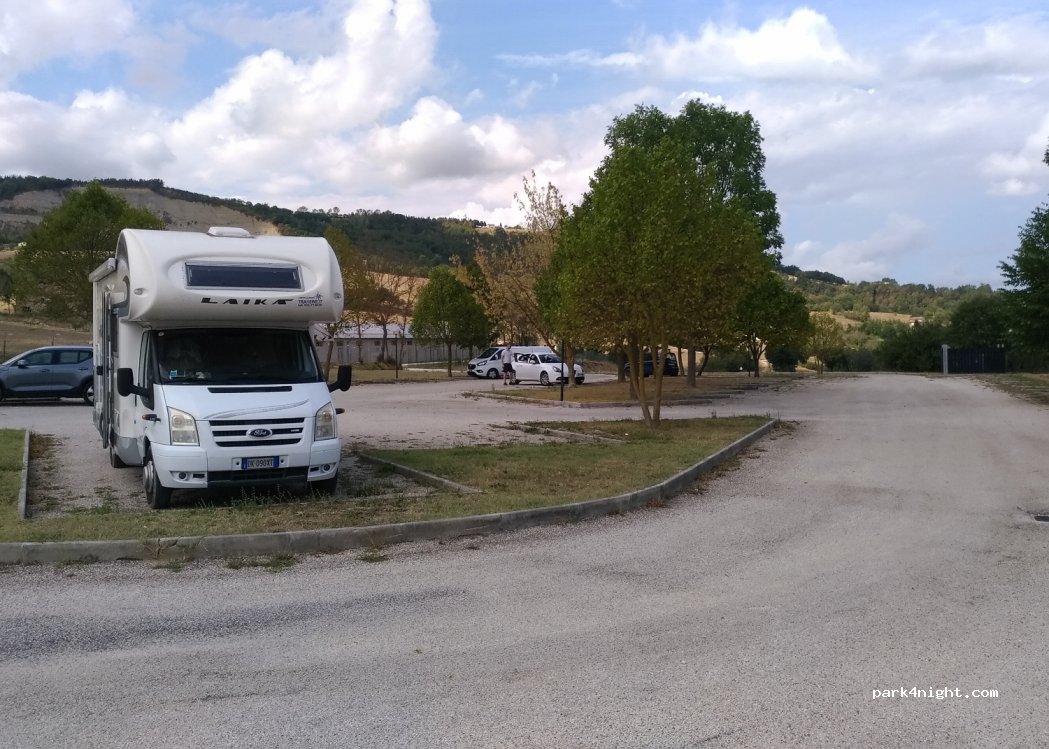 (62021) Apiro - Strada Provinciale 117 — foto