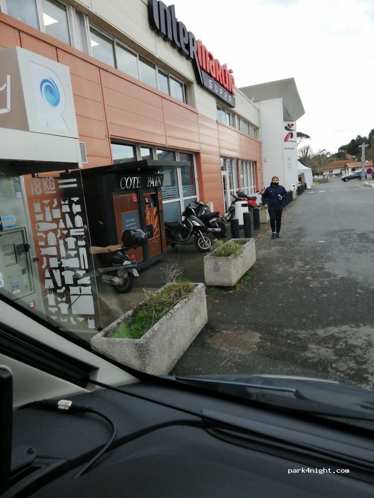 (40530) Labenne - 36 Avenue Charles de Gaulle — foto 4