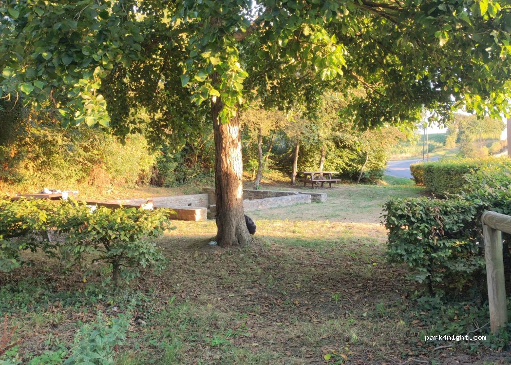 (14400) Longues-sur-Mer - 2 Chemin du Caillou Gris — foto