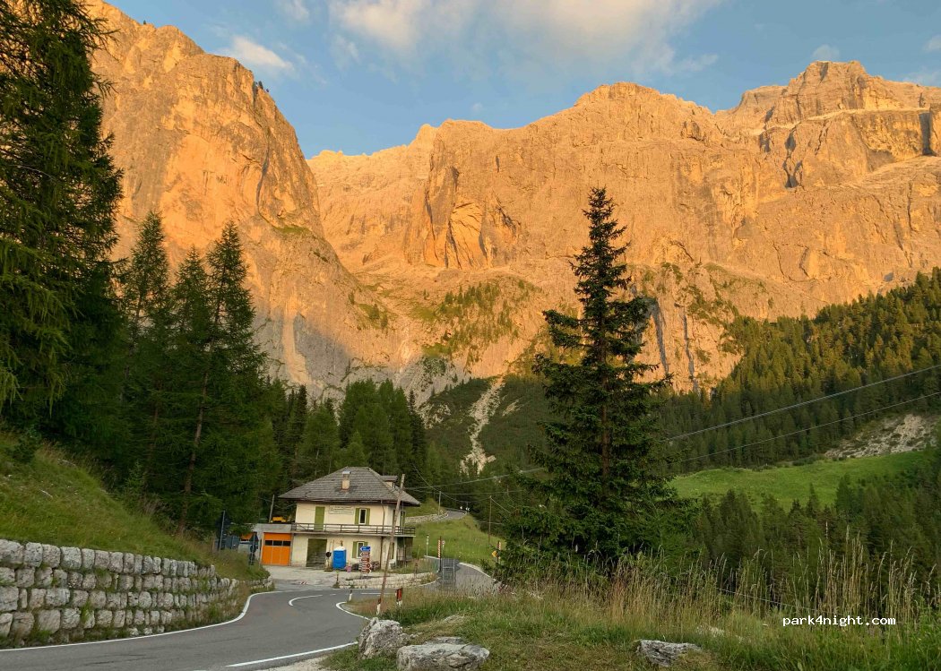 (39048) Selva di Val Gardena - — foto