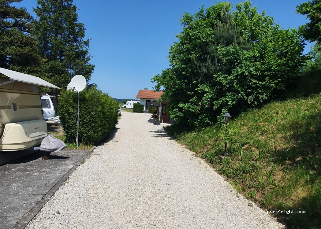 Campingplatz Berg — foto 4