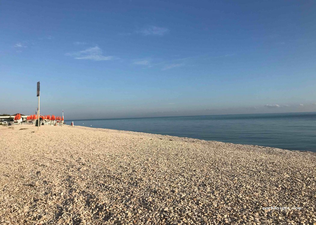 (60018) Lungomare - 77 Via Lungomare — foto 2
